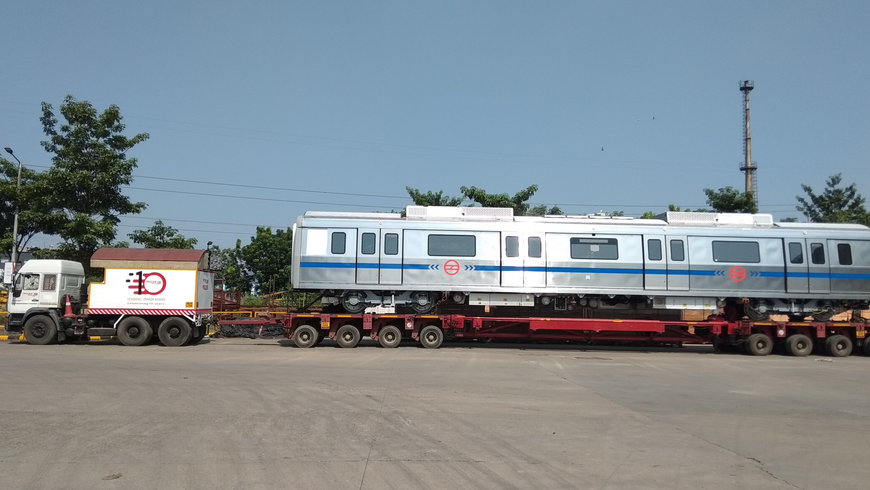 Bombardier celebrates the delivery of the 800th MOVIA metro car to Delhi Metro